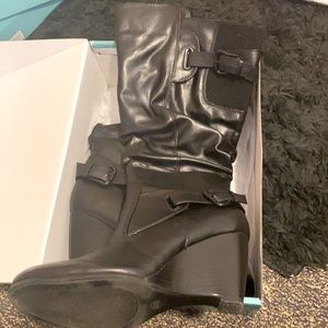 Maurices Cindy Wedge Boots size 11
